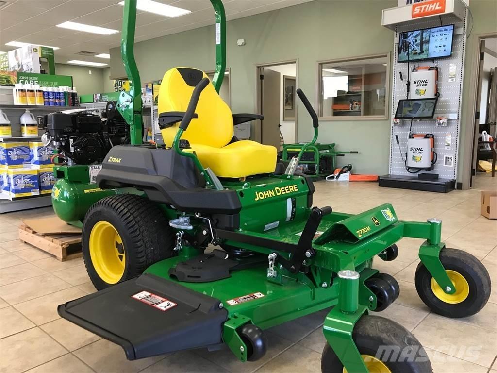 John Deere Z730M Sıfır dönüşlü çim biçme makineleri