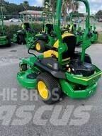 John Deere Z735E Sıfır dönüşlü çim biçme makineleri