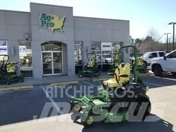 John Deere Z740R Sıfır dönüşlü çim biçme makineleri