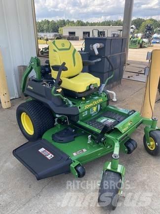 John Deere Z760R Sıfır dönüşlü çim biçme makineleri
