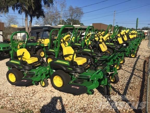 John Deere Z920M Sıfır dönüşlü çim biçme makineleri