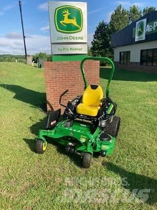 John Deere Z920M Sıfır dönüşlü çim biçme makineleri