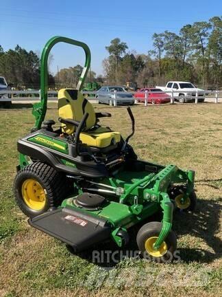 John Deere Z920M Sıfır dönüşlü çim biçme makineleri
