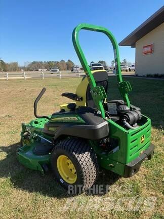 John Deere Z920M Sıfır dönüşlü çim biçme makineleri