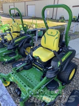 John Deere Z920M Sıfır dönüşlü çim biçme makineleri