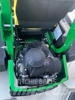 John Deere Z930M Sıfır dönüşlü çim biçme makineleri