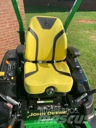 John Deere Z930M Sıfır dönüşlü çim biçme makineleri