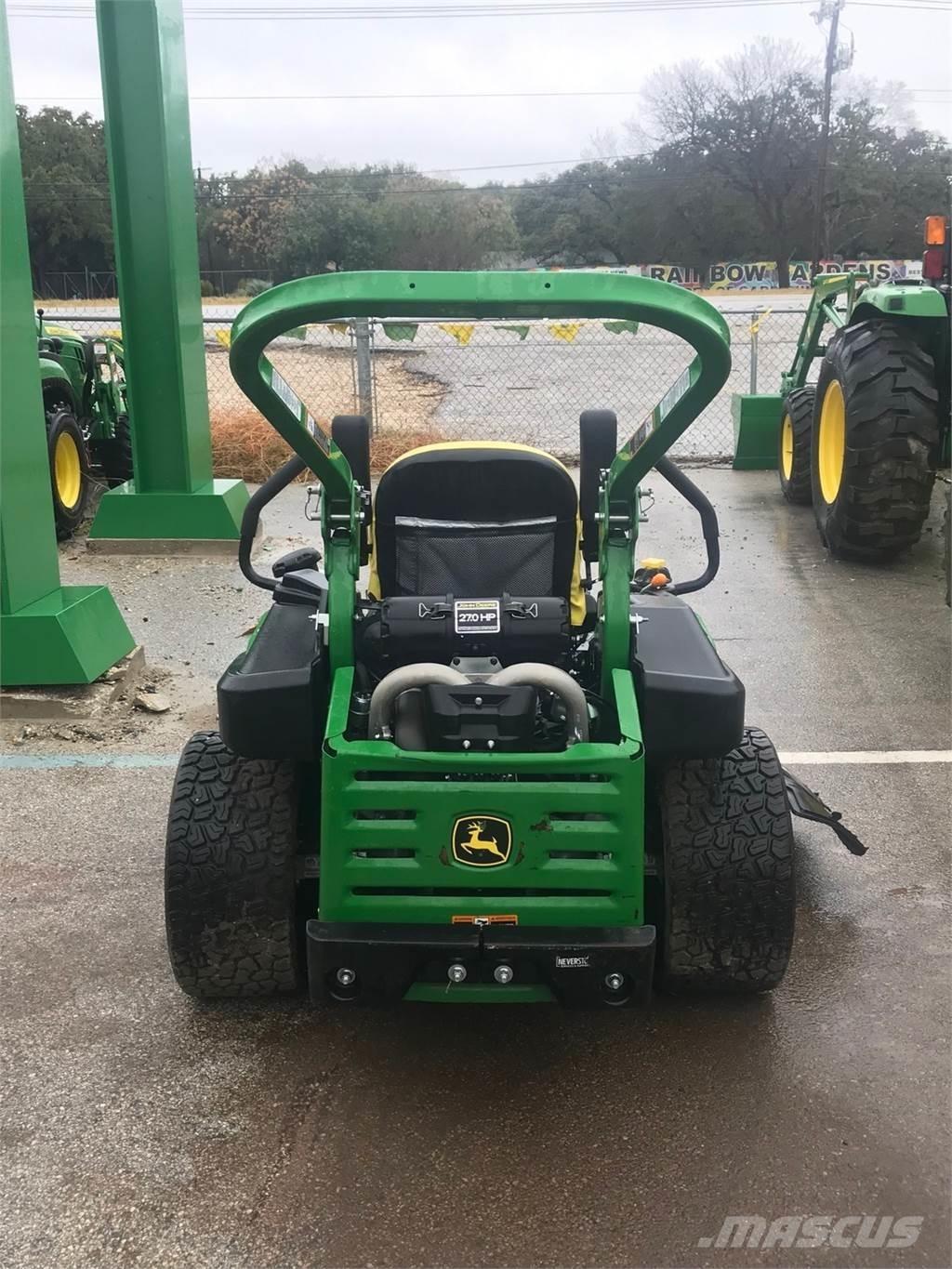 John Deere Z945M Sıfır dönüşlü çim biçme makineleri