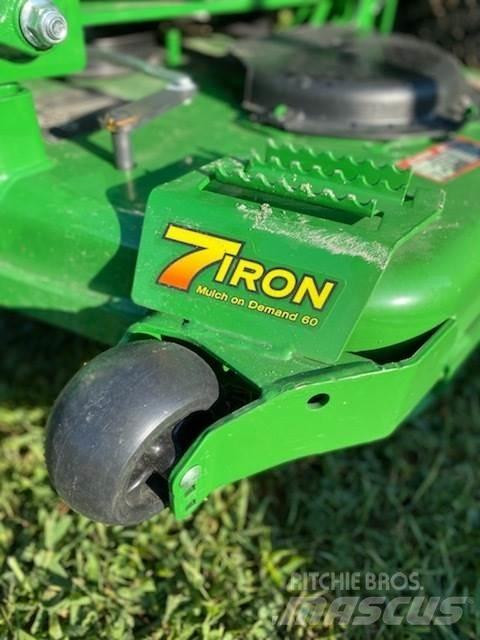 John Deere Z950M Sıfır dönüşlü çim biçme makineleri