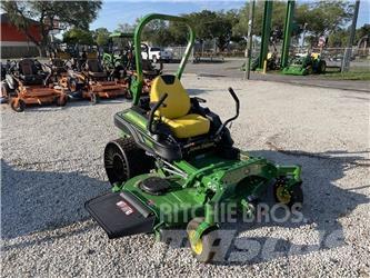 John Deere Z950M Sıfır dönüşlü çim biçme makineleri