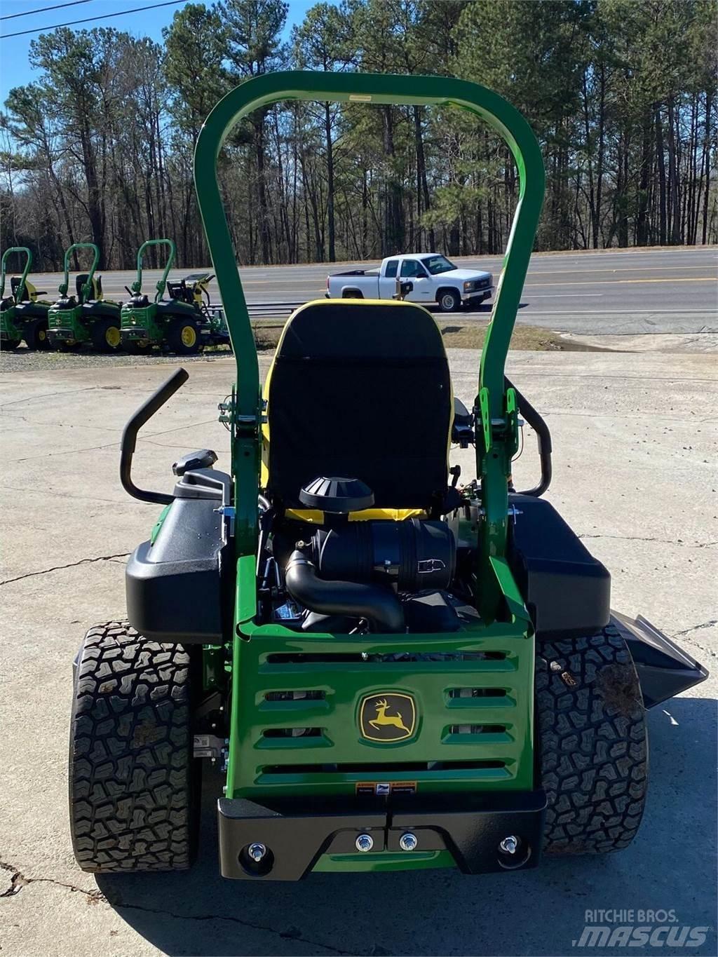 John Deere Z950M Sıfır dönüşlü çim biçme makineleri