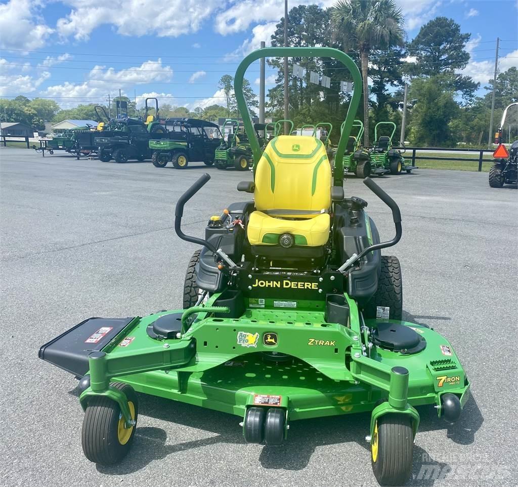 John Deere Z950M Sıfır dönüşlü çim biçme makineleri