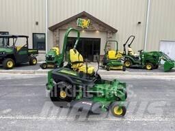 John Deere Z950R Sıfır dönüşlü çim biçme makineleri