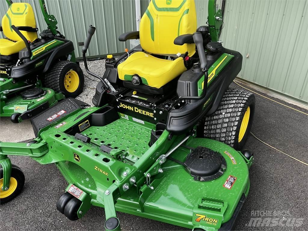 John Deere Z950R Sıfır dönüşlü çim biçme makineleri