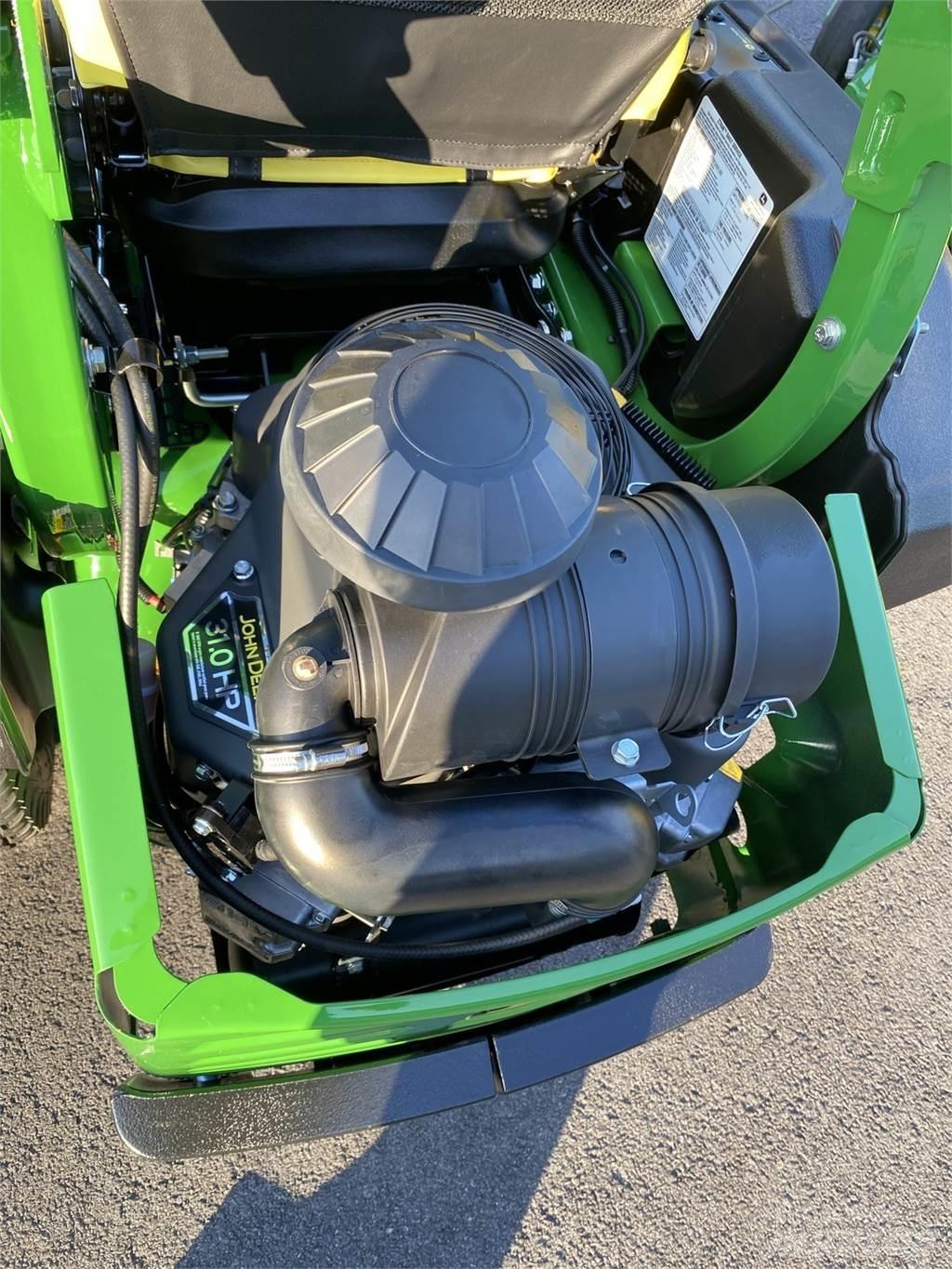 John Deere Z960M Sıfır dönüşlü çim biçme makineleri