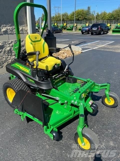 John Deere Z970R Sıfır dönüşlü çim biçme makineleri