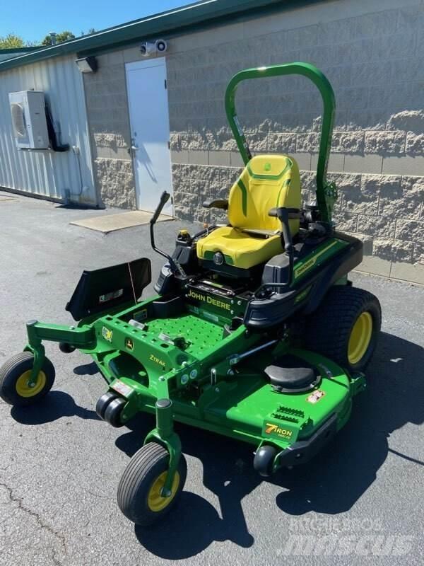 John Deere Z970R Sıfır dönüşlü çim biçme makineleri