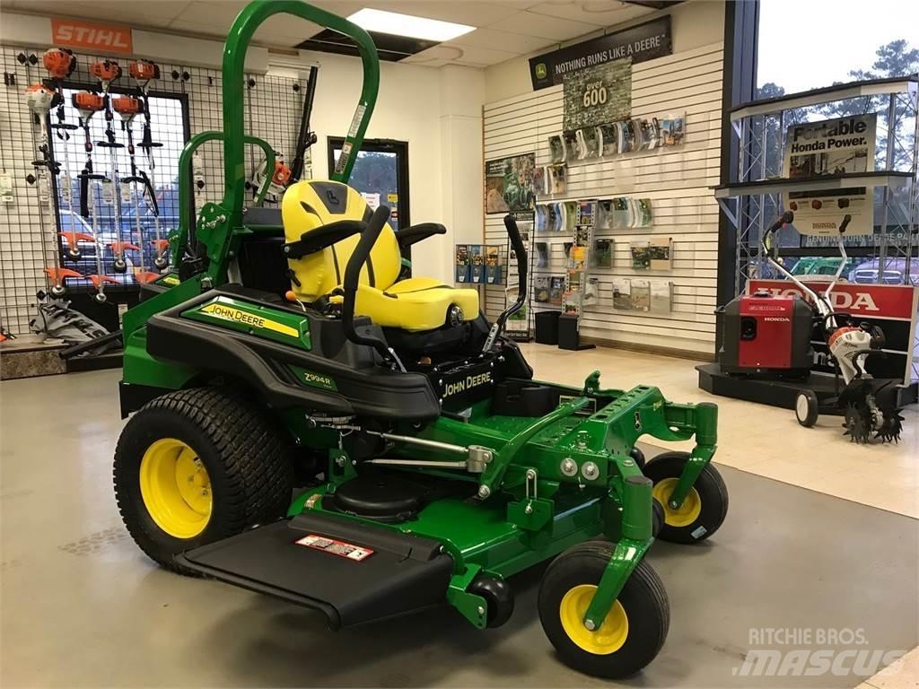 John Deere Z994R Sıfır dönüşlü çim biçme makineleri