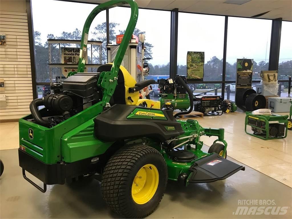John Deere Z994R Sıfır dönüşlü çim biçme makineleri