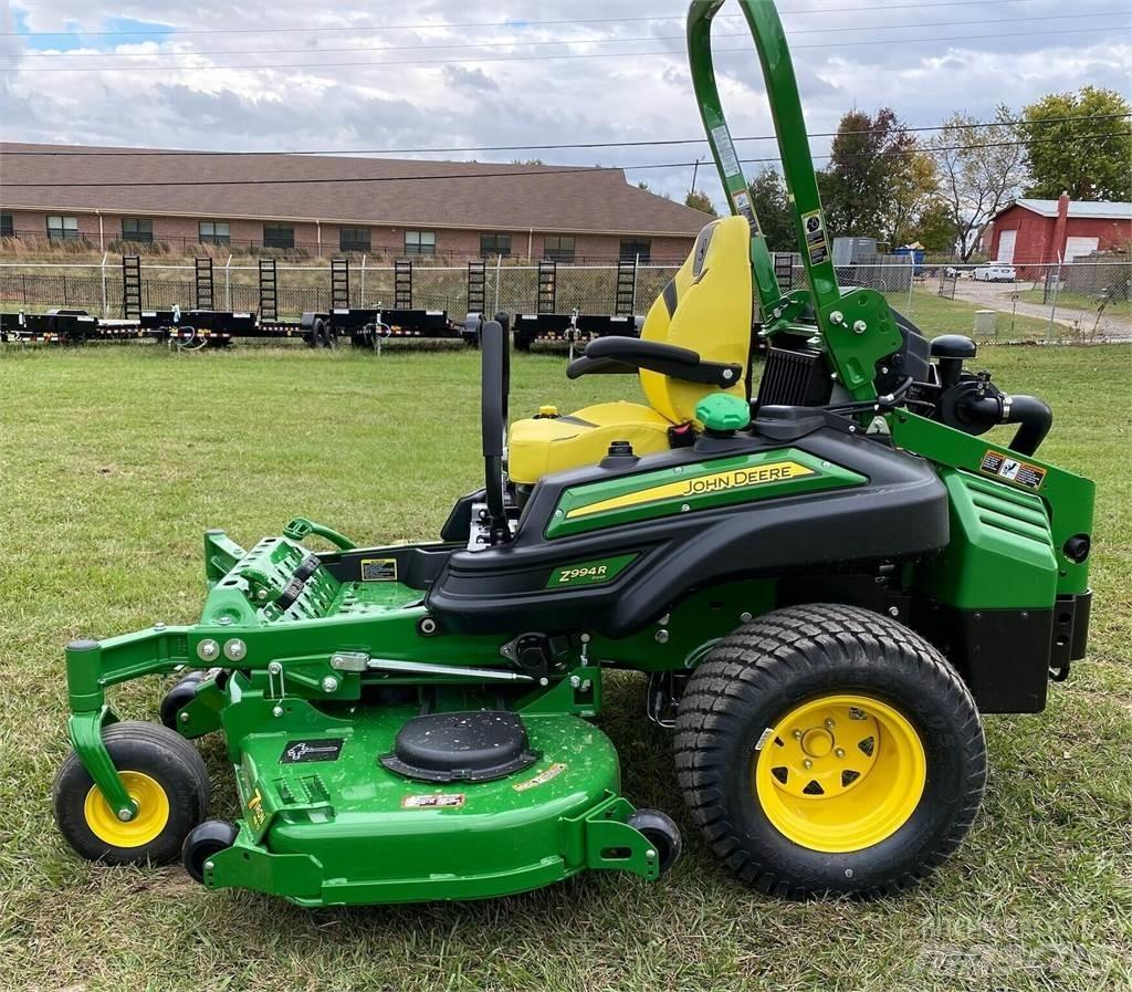 John Deere Z994R Sıfır dönüşlü çim biçme makineleri
