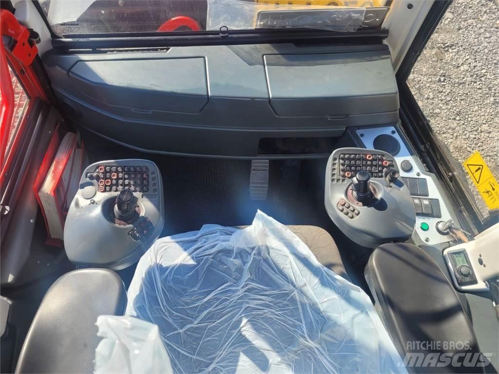 Komatsu 855 Tomruk yükleyici traktörler