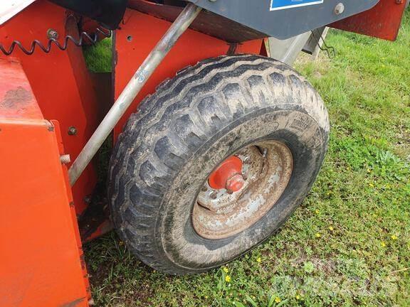 Kuhn FC 303 GC Diskli çayir biçme makinasi