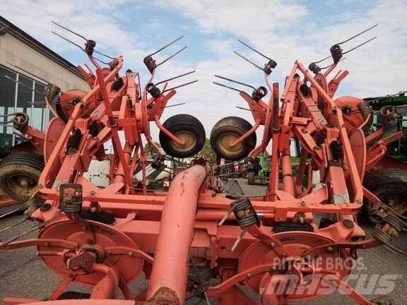 Kuhn GF 7702 Kombine tirmiklar