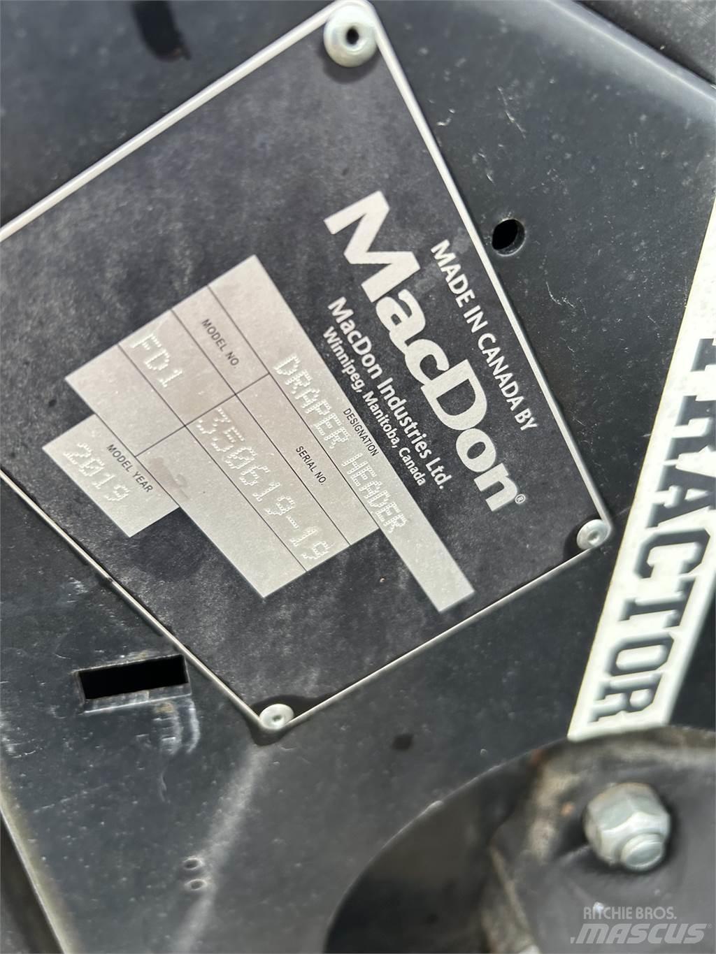 MacDon FD135 Biçerdöver aksesuarlari