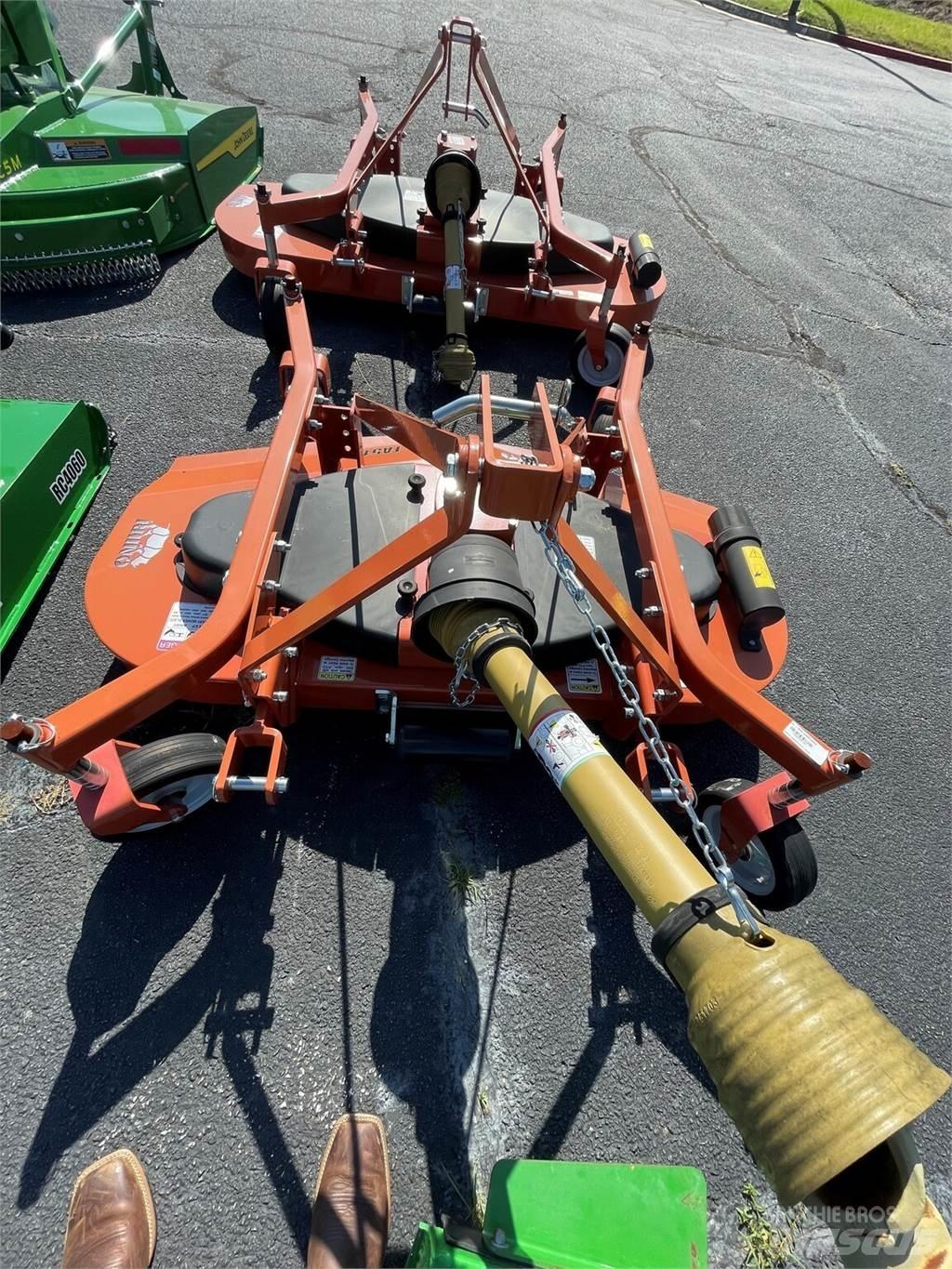 Rhino FA513 Mobil çim biçme makineleri