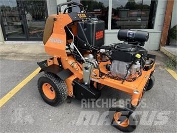 Scag AS30-23CV Havalandırma makineleri ve tırmıklar