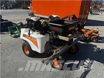 Scag TURF STORM Mineral gübre dagiticilar