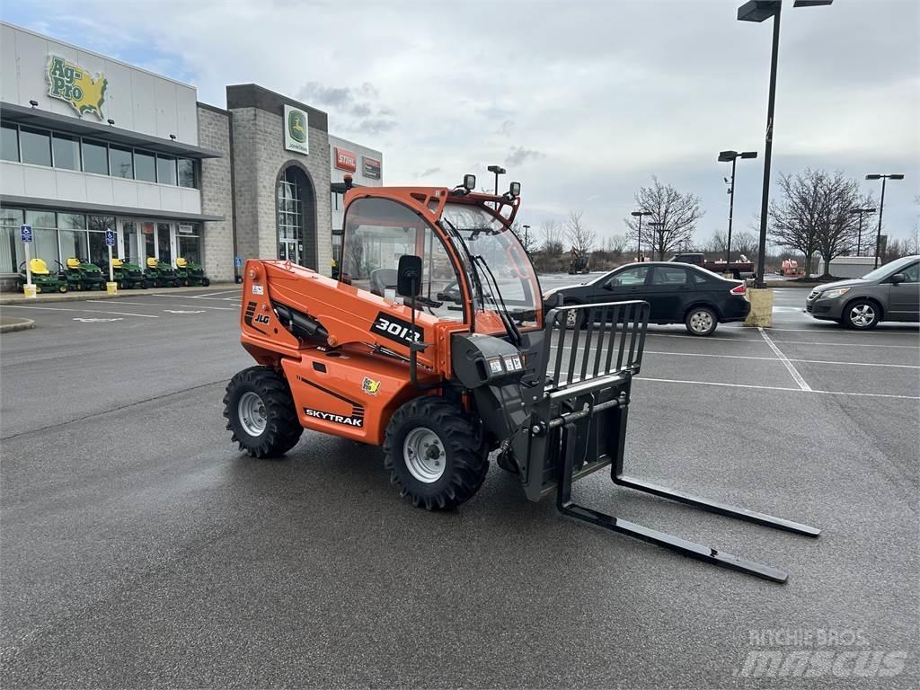 SkyTrak 3013 Teleskopik yükleyiciler