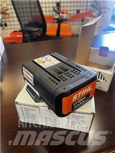 Stihl AP300S Golf arabalari