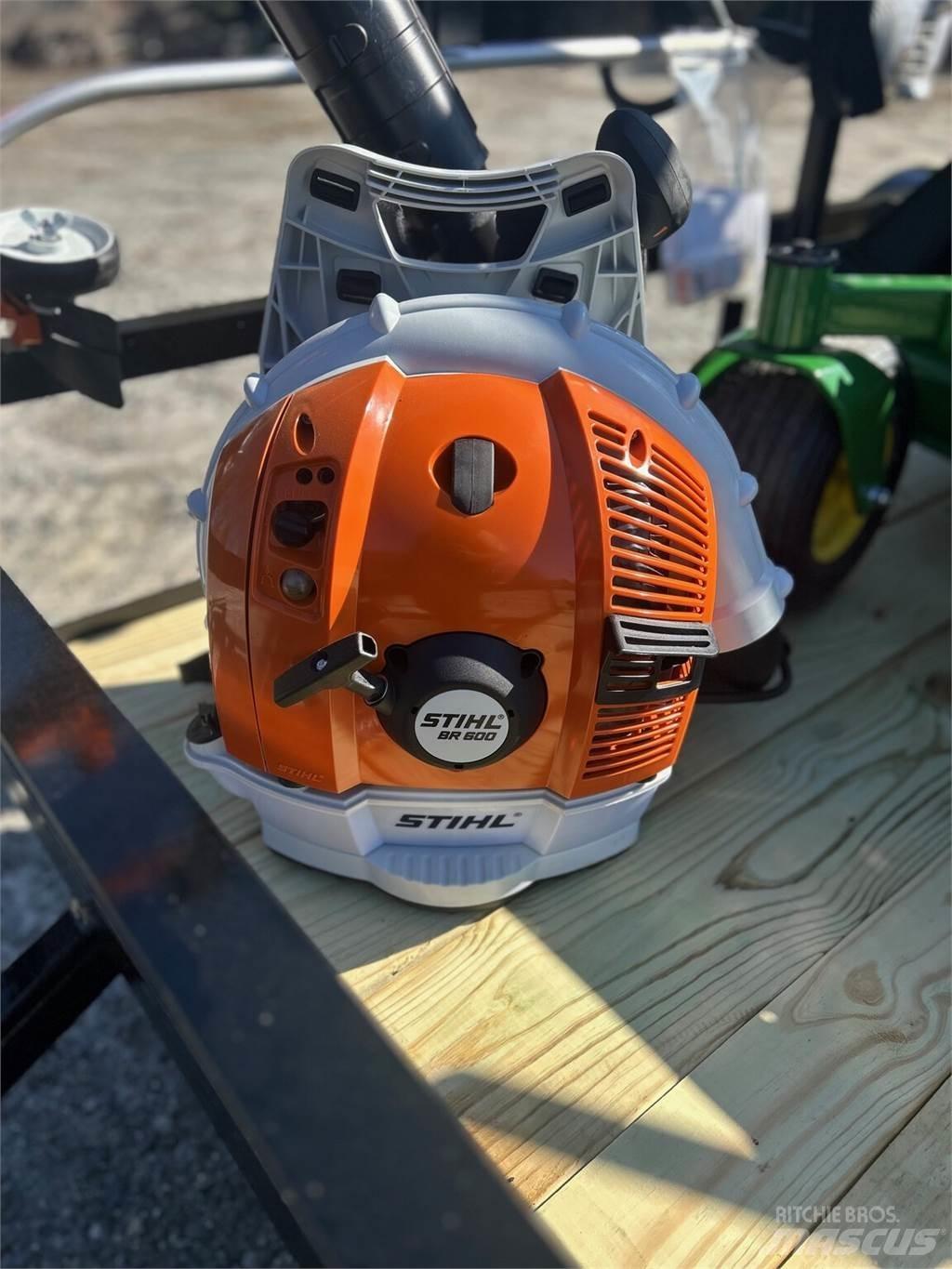 Stihl BR600 Golf arabalari