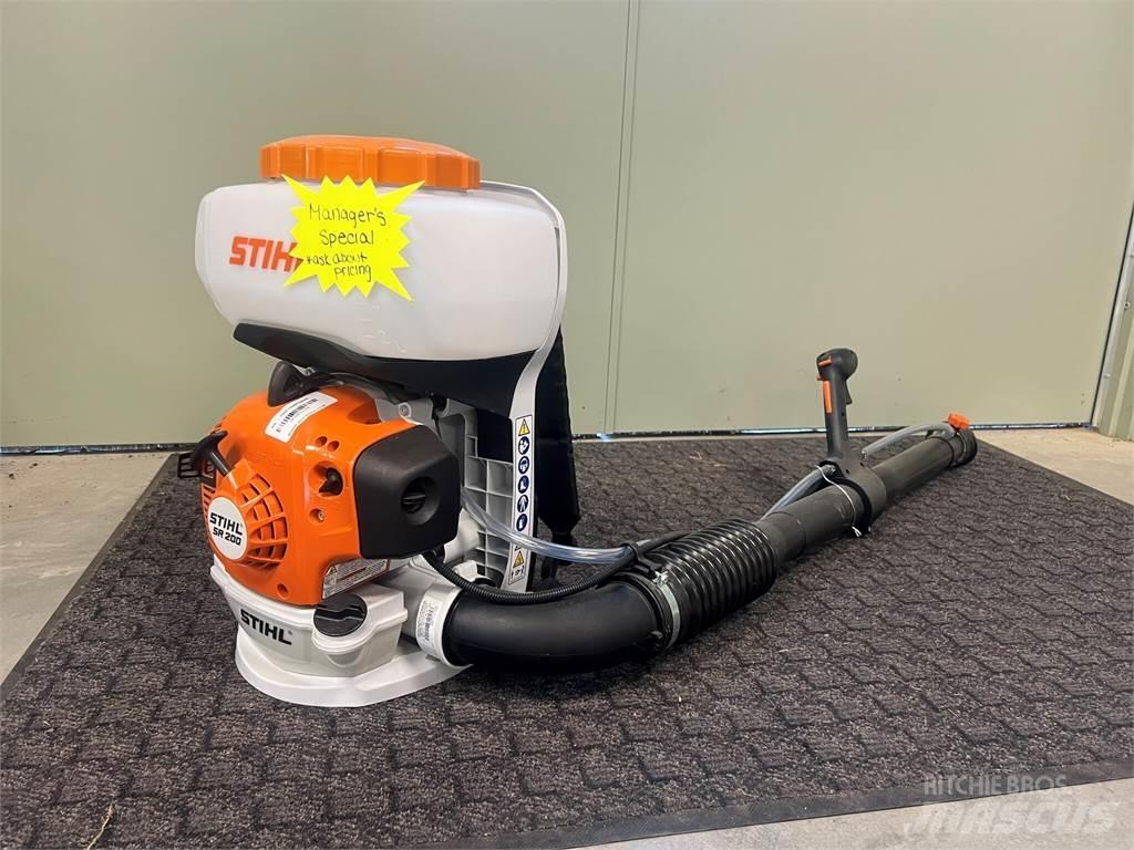 Stihl SR200 Golf arabalari