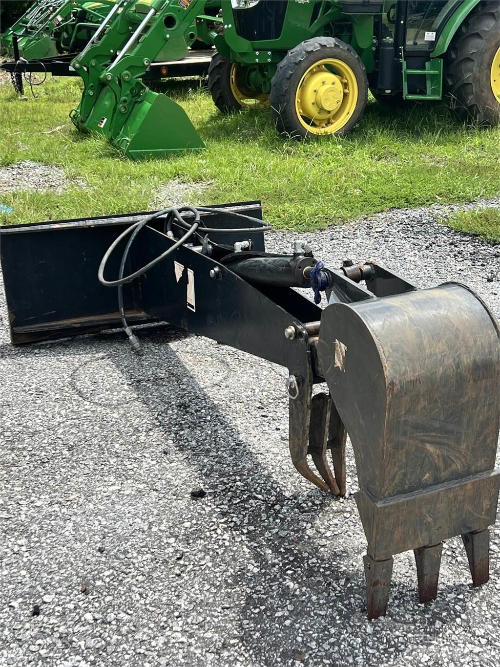 Tiger Backhoe Diger
