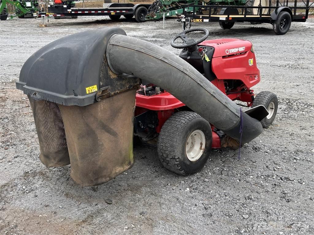 Troy-Bilt Pony Mobil çim biçme makineleri