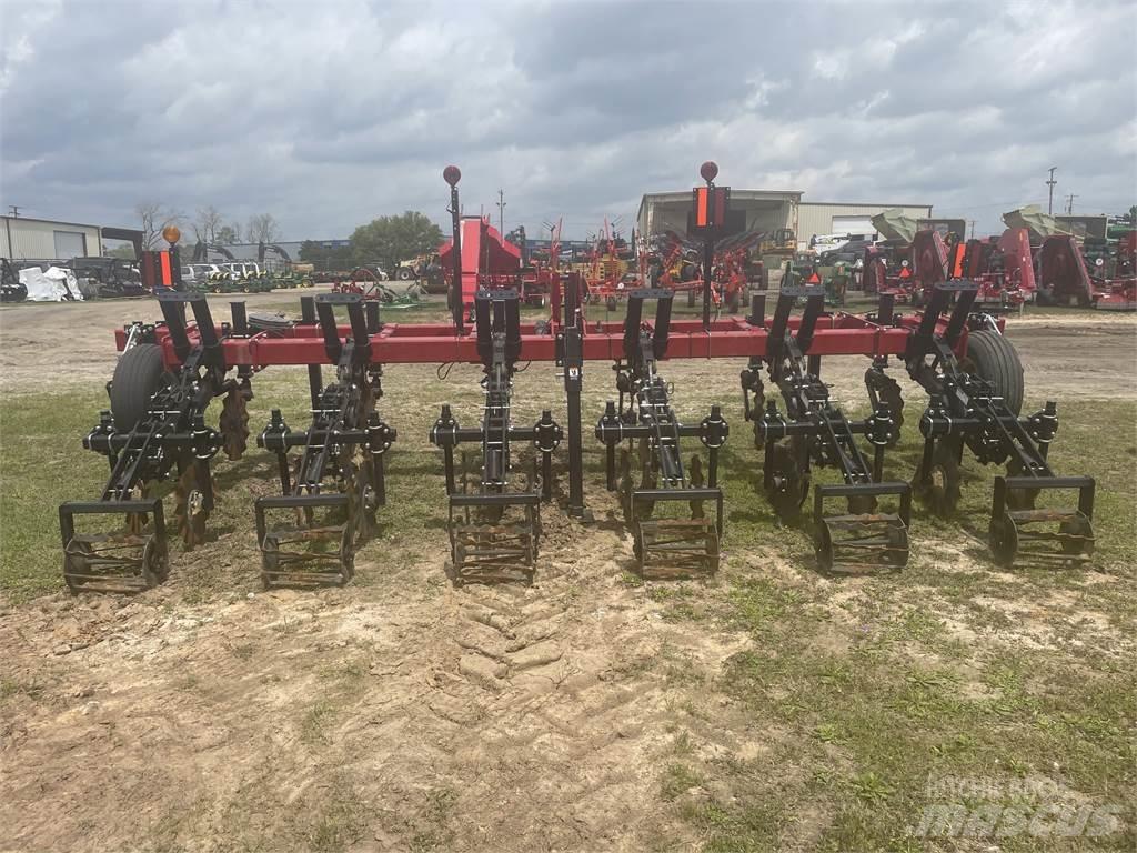 UNVERFERTH 332 Diger toprak isleme makina ve aksesuarlari