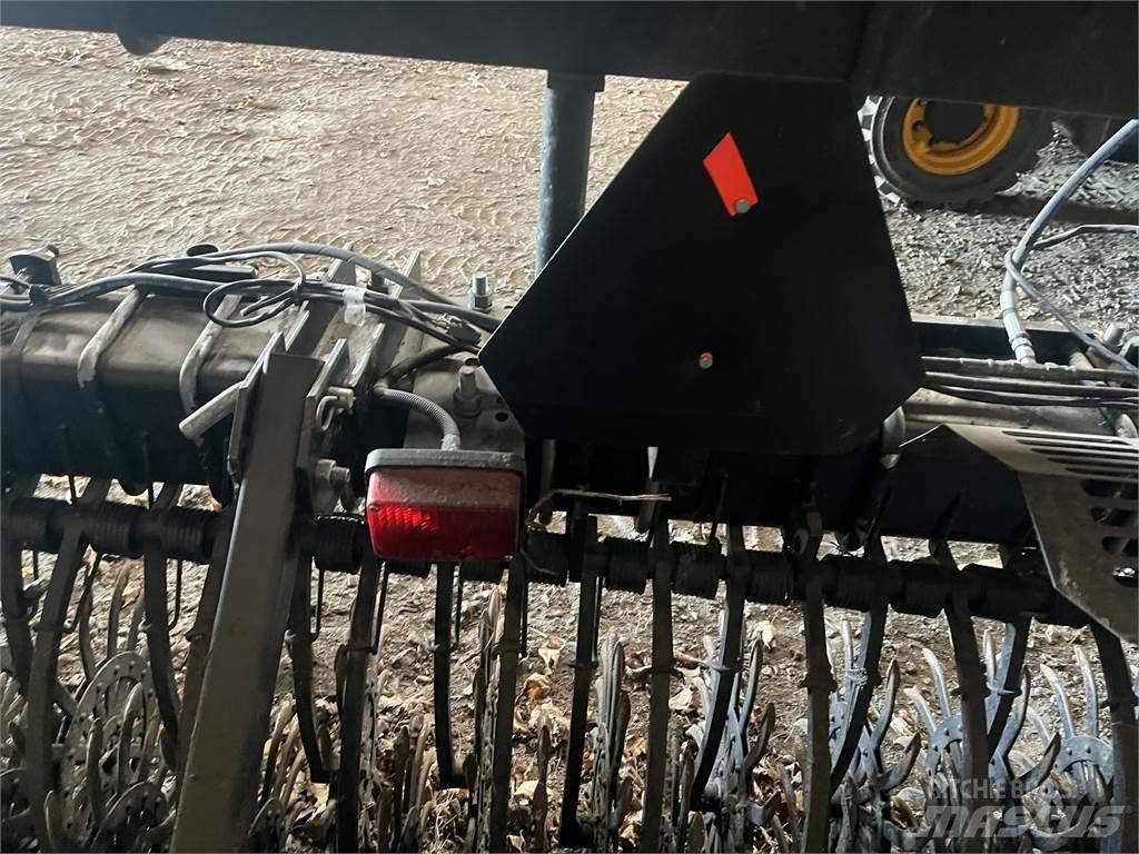 YETTER 3541 Diger toprak isleme makina ve aksesuarlari