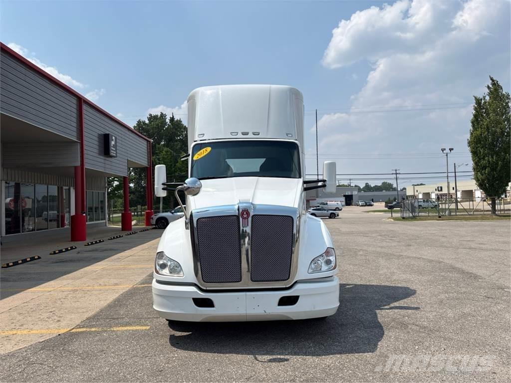 Kenworth T680 Çekiciler