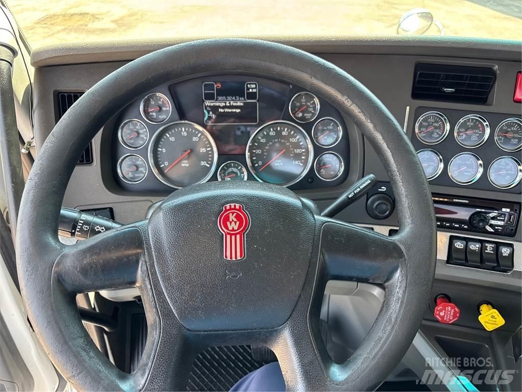 Kenworth T680 Diger kamyonlar