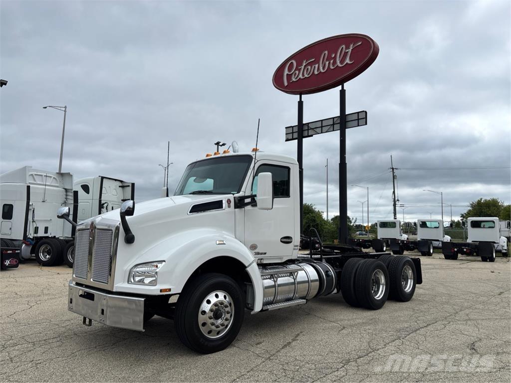Kenworth T880 Çekiciler