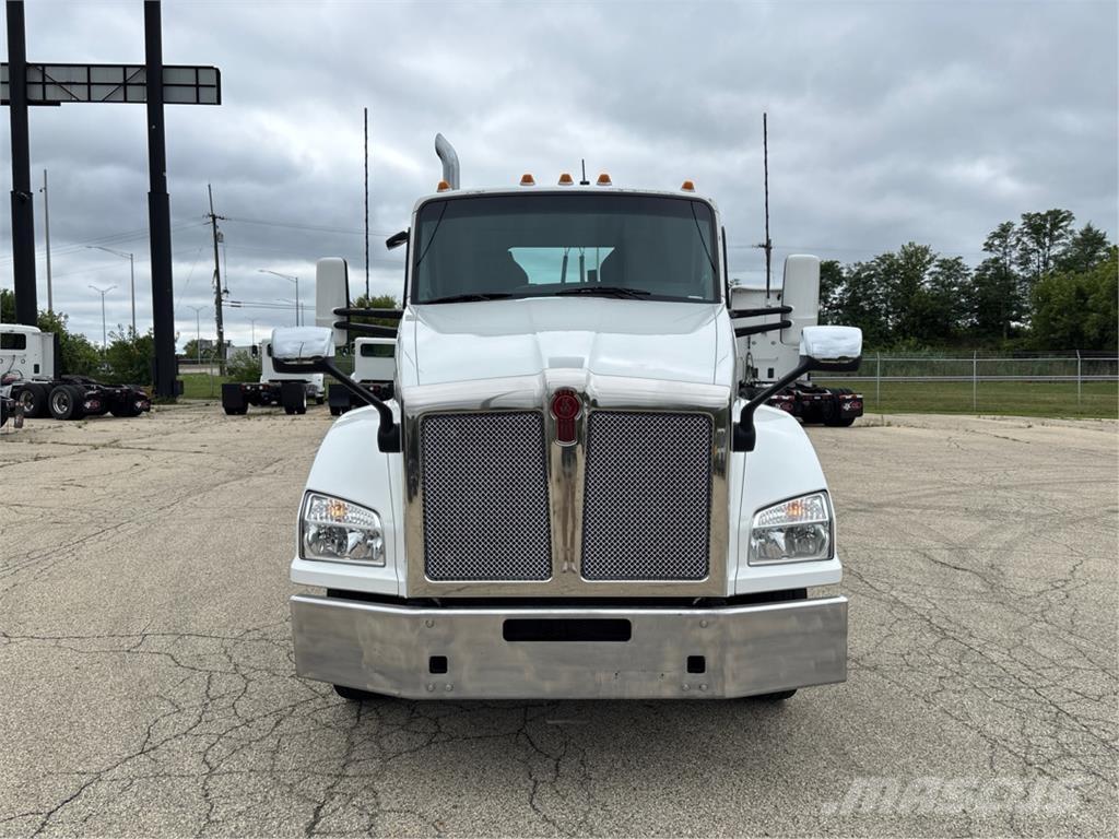 Kenworth T880 Çekiciler