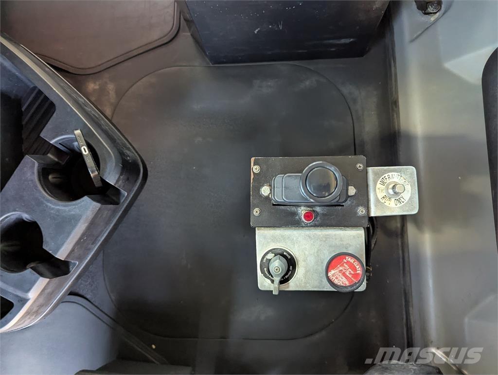 Mack GRANITE Diger kamyonlar