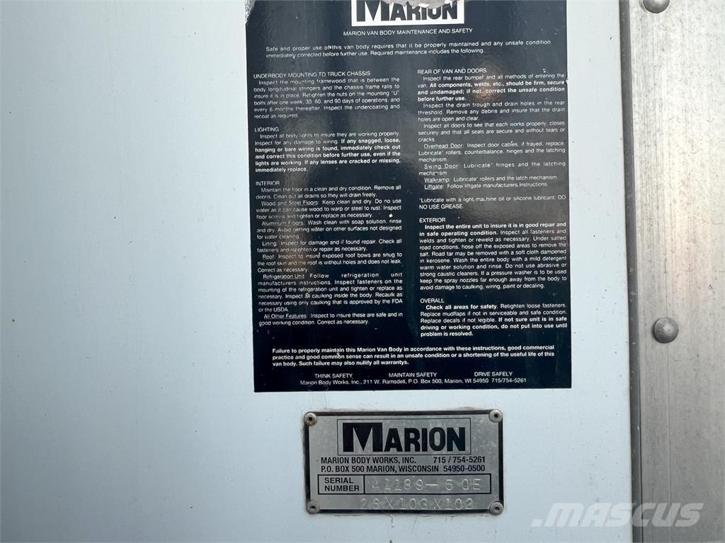 Peterbilt 337 Kapali kasa kamyonlar