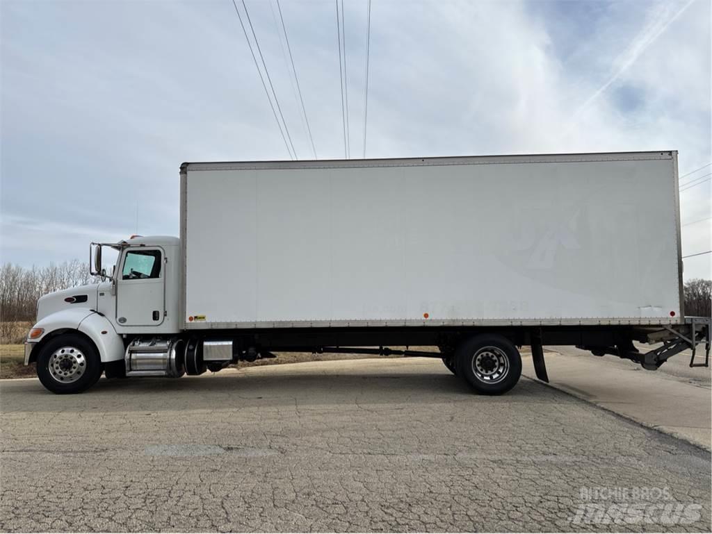 Peterbilt 337 Kapali kasa kamyonlar
