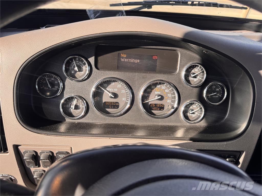 Peterbilt 337 Kapali kasa kamyonlar