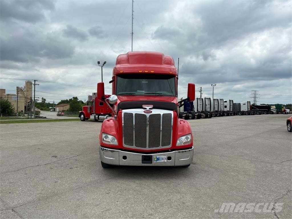 Peterbilt 579 Diger kamyonlar