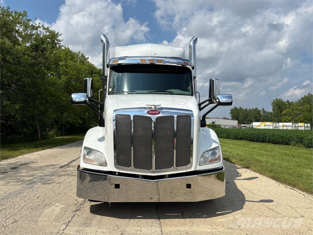 Peterbilt 579 Diger kamyonlar
