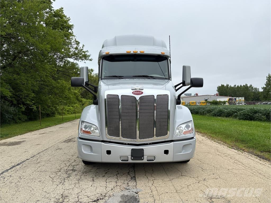 Peterbilt 579 Diger kamyonlar